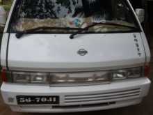 Nissan Largo 1990 Van