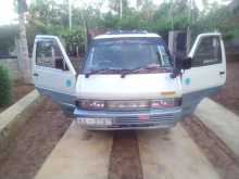 Nissan Largo 1990 Van
