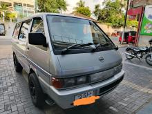 Nissan Largo 1997 Van