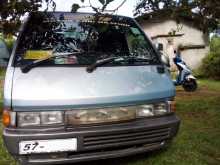 Nissan Largo 1991 Van