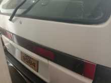 Nissan Largo 1991 Van