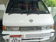 Nissan Largo 1992 Van