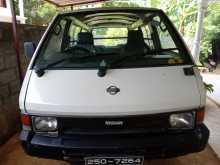 Nissan Largo 1992 Van