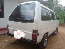 https://riyasewana.com/uploads/nissan-largo-1992-2616092412663.jpg