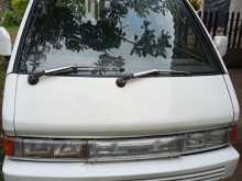 Nissan Largo 1994 Van