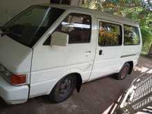 Nissan Largo 1995 Van