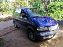 Nissan Largo 2001 Van