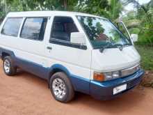 Nissan Largo 1991 Van