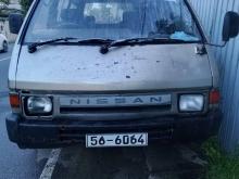 Nissan Largo 1990 Van