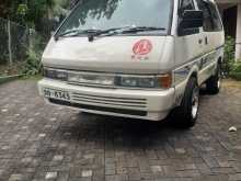 Nissan Largo 4WD 1991 Van