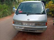 Nissan Largo 1992 Van