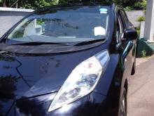 https://riyasewana.com/uploads/nissan-leaf-1015084017455.jpg