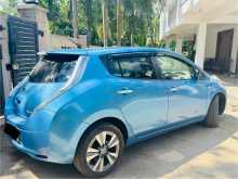 https://riyasewana.com/uploads/nissan-leaf-1313302122073.jpg