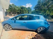 https://riyasewana.com/uploads/nissan-leaf-1313304224461.jpg