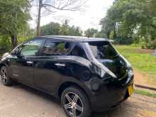 https://riyasewana.com/uploads/nissan-leaf-14155034313.jpg