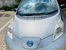 Nissan LEAF 2015 Car