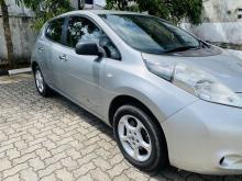 https://riyasewana.com/uploads/nissan-leaf-158243317652.jpg