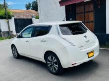 https://riyasewana.com/uploads/nissan-leaf-1622390117013.jpg