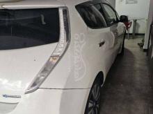 https://riyasewana.com/uploads/nissan-leaf-17131831473266.jpg