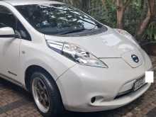 Nissan Leaf 2013 Car