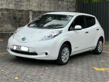 https://riyasewana.com/uploads/nissan-leaf-1915231724242.jpg