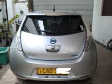 https://riyasewana.com/uploads/nissan-leaf-2012-1511243612793.jpg