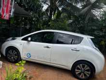 https://riyasewana.com/uploads/nissan-leaf-2012-2413231912942.jpg
