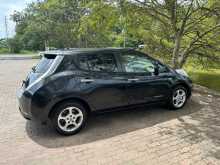 https://riyasewana.com/uploads/nissan-leaf-2012-2722524612724.jpg