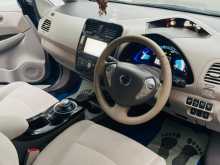 https://riyasewana.com/uploads/nissan-leaf-2012-49134912494.jpg