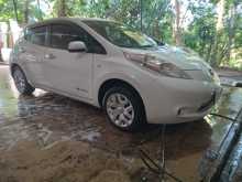 https://riyasewana.com/uploads/nissan-leaf-2013-1015445412052.jpg