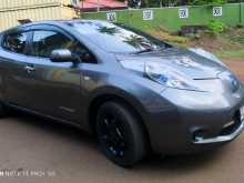 https://riyasewana.com/uploads/nissan-leaf-2013-138515412534.jpg