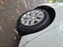 https://riyasewana.com/uploads/nissan-leaf-2013-1413564012274.jpg