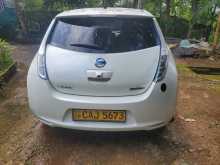 https://riyasewana.com/uploads/nissan-leaf-2013-2420112012684.jpg