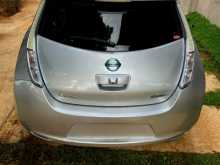 https://riyasewana.com/uploads/nissan-leaf-2013-413193512184.jpg
