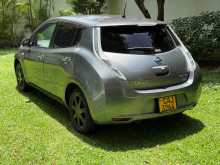 https://riyasewana.com/uploads/nissan-leaf-2015-112210012503.jpg