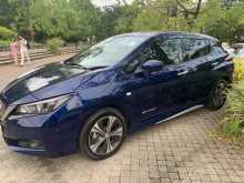 https://riyasewana.com/uploads/nissan-leaf-2018-3021010212032.jpg