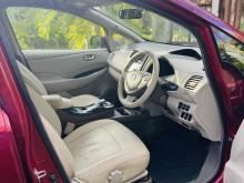https://riyasewana.com/uploads/nissan-leaf-2210510624271.jpg