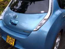 https://riyasewana.com/uploads/nissan-leaf-251658244933.jpg