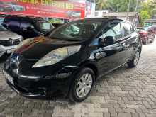 Nissan LEAF 2014 Car