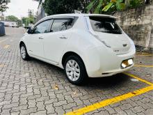 https://riyasewana.com/uploads/nissan-leaf-276530324352.jpg