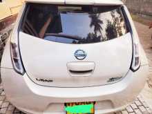 https://riyasewana.com/uploads/nissan-leaf-2811025132.jpg