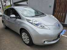 Nissan LEAF 2014 Car
