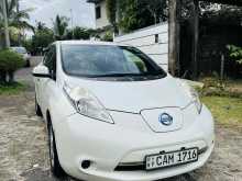 Nissan Leaf 5 Bar X 2013 Car