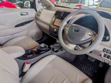https://riyasewana.com/uploads/nissan-leaf-514102110112.jpg
