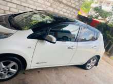 https://riyasewana.com/uploads/nissan-leaf-52112094313.jpg