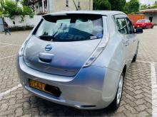 https://riyasewana.com/uploads/nissan-leaf-58160917773.jpg
