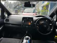 https://riyasewana.com/uploads/nissan-leaf-6150309224.jpg