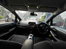 https://riyasewana.com/uploads/nissan-leaf-6150309913.jpg