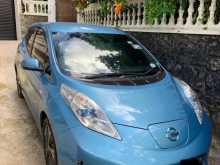 Nissan Leaf 2013 Car