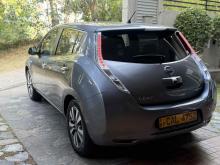 https://riyasewana.com/uploads/nissan-leaf-aze0-1210364824952.jpg